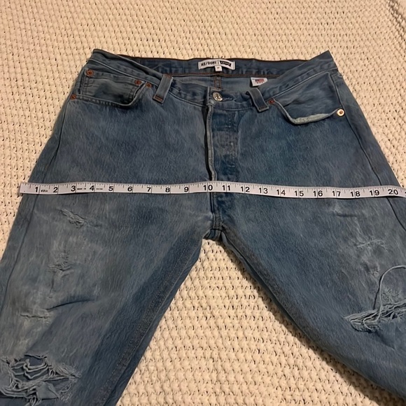 Vintage Re/Done Levi’s Distressed Jeans - Picture 7 of 7